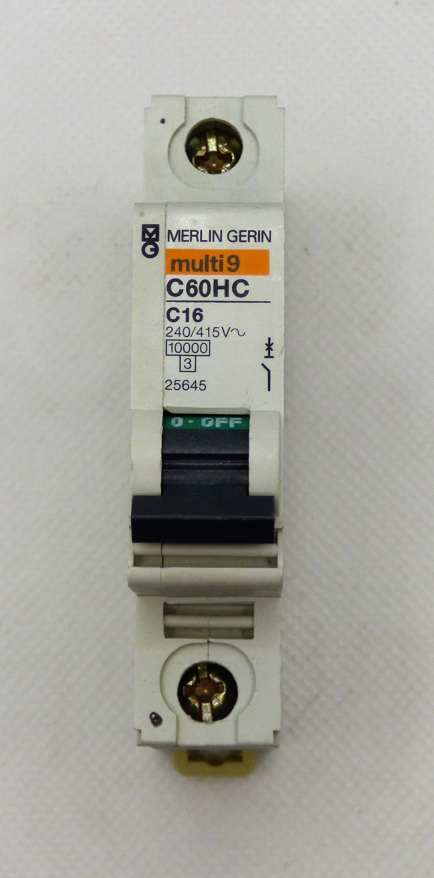 1P 16A TYPE C MCB 1P 16A TYPE C MCB